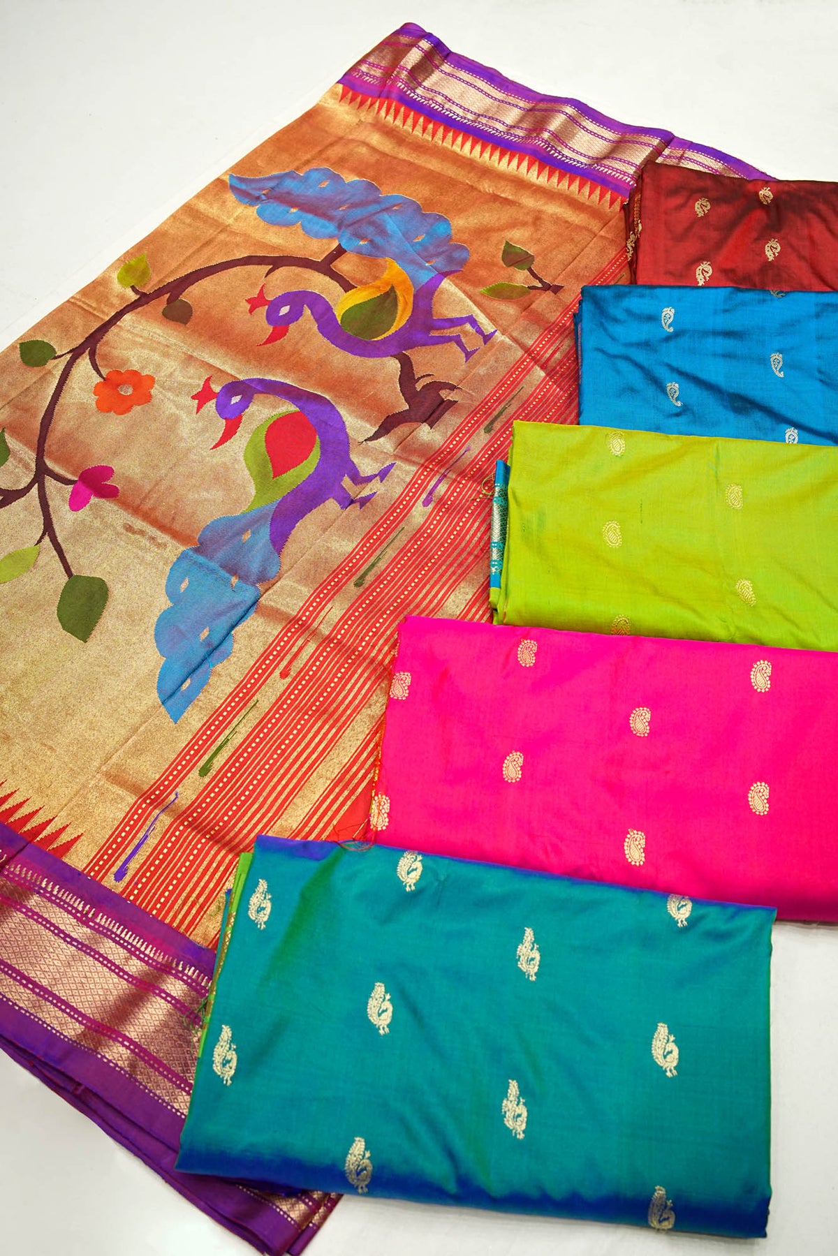 Hastakala Handcrafted Pure Silk Paithani
